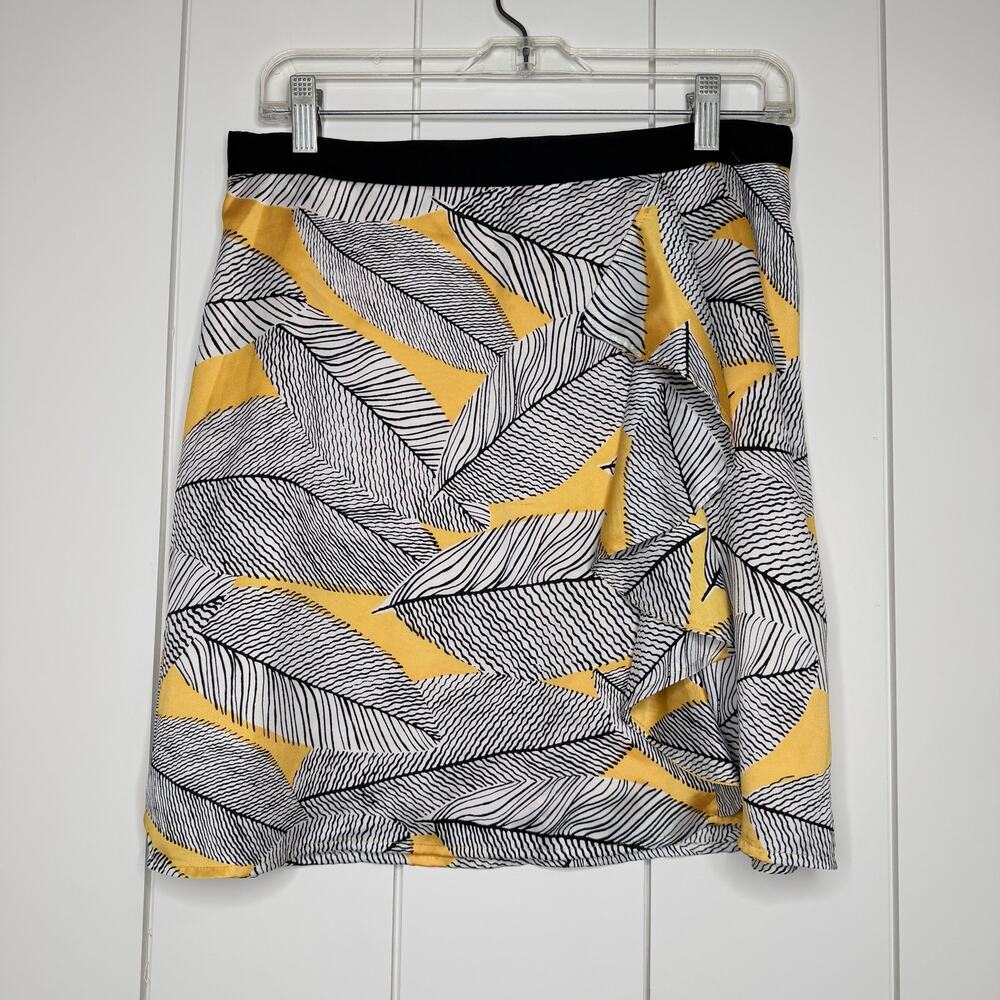 LOFT Geo Print Ruffle A-Line Skirt Size 6 Lined